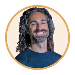 Erik Bustillo